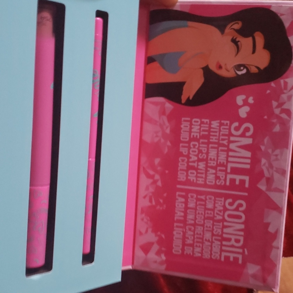 Liquid lipstick